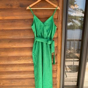 Cute green jumpsuit medium